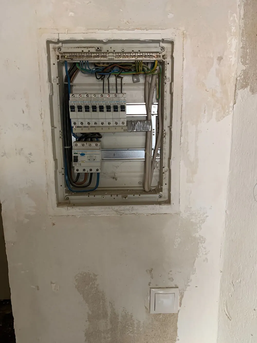 Altbauwohnung Hannover – Elektroinstallation, Bild 2